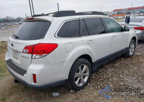 2014 Subaru Outback 2.5I Limited z USA, uszkodzony, nr VIN 4S4BRCLC3E3235306